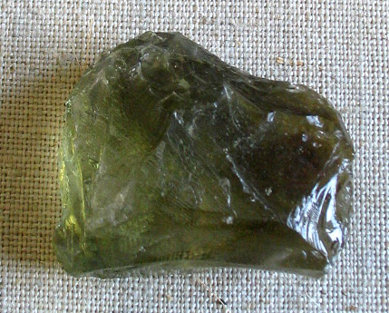 Празиолит (зеленый аметист)