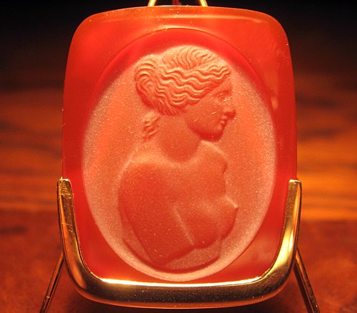 корнелиан